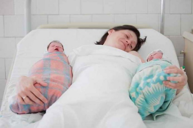 В Смоленске сентябрь стал богат на новорожденных двойняшек
