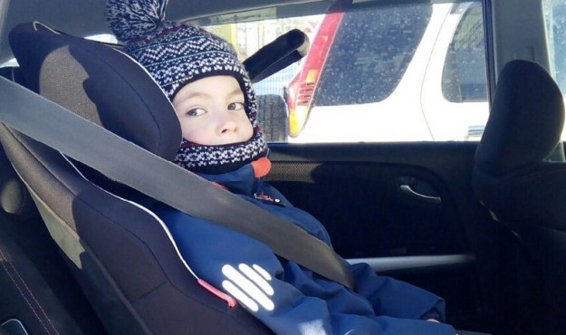 В Смоленске будут останавливать водителей, нарушающих правила перевозки детей