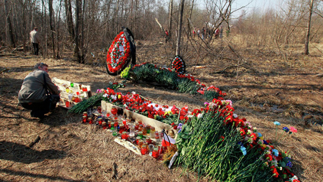 В Польше продолжают рыть могилы. Прошла 83-я эксгумация тел жертв смоленской авиакатастрофы
