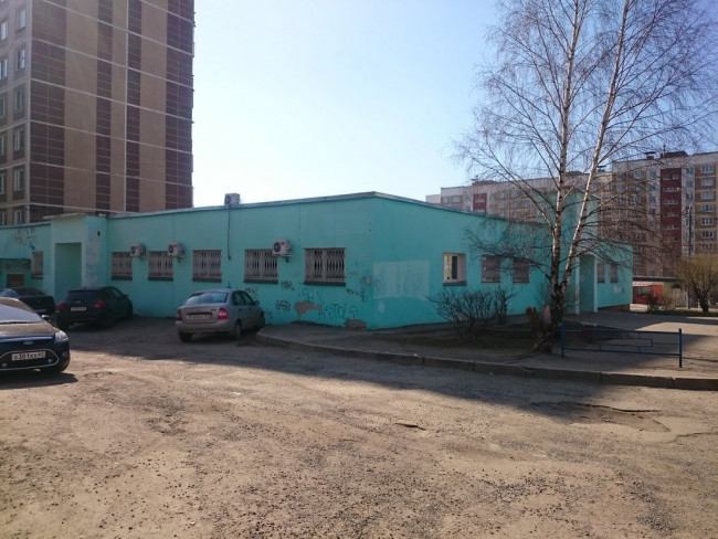 "Ад для детей и мам": в Смоленске после потопа закрыли поликлинику