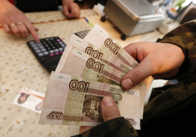 Смоленские предприятия задолжали своим работникам более 80 млн рублей