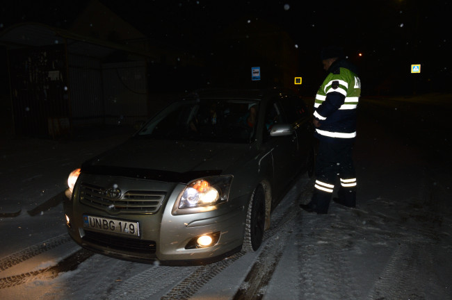 На Смоленщине в выходные усилят патрули ДПС на аварийных участках дорог
