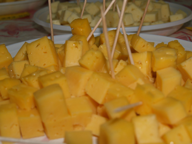 В Смоленскую область пытались ввезти запрещённый сыр из Беларуси