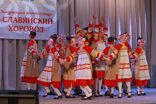 В Смоленске прошёл фестиваль-конкурс «Славянский хоровод»