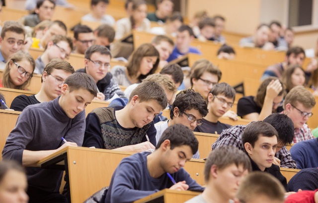 В России высшее образование заметно подорожало