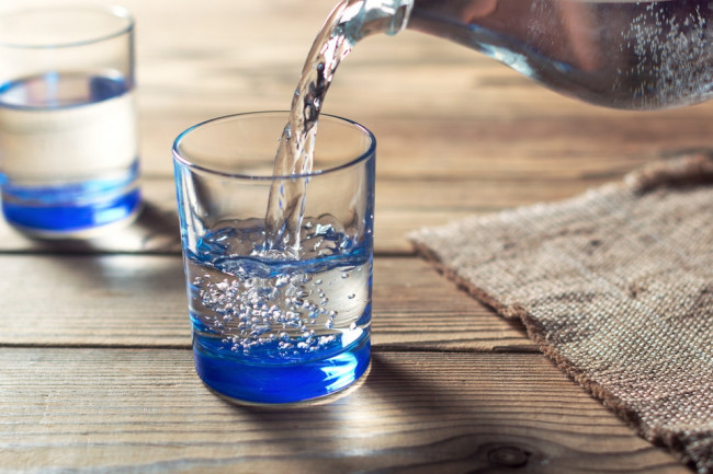 Почему чрезмерное употребление воды может навредить здоровью