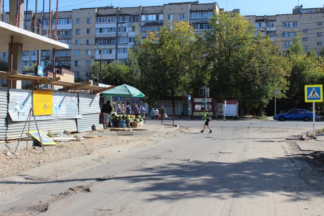 Активисты забраковали ремонт дорог в Ленинском районе