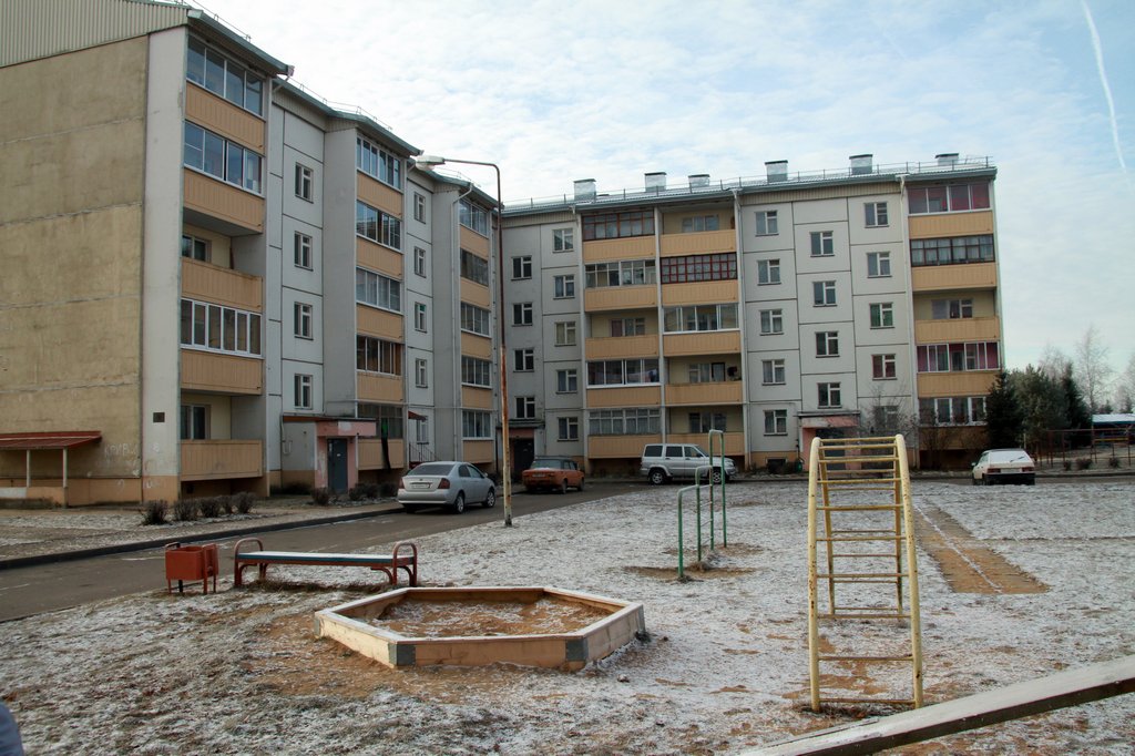 Военный городок в Ельне: трудная жизнь без армии