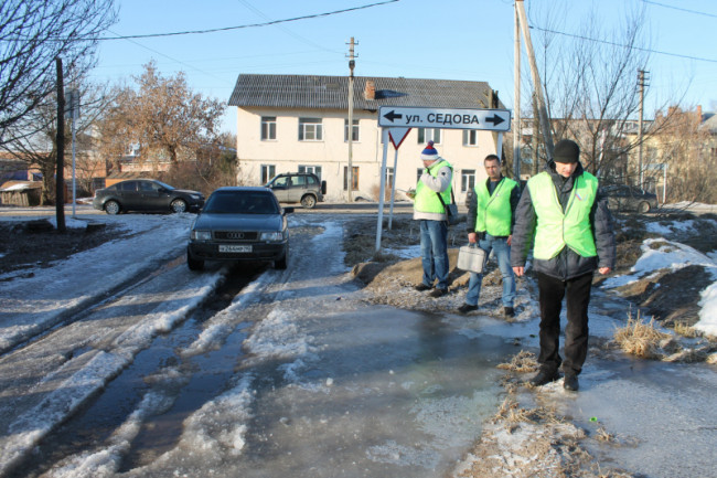 Нива на краснинском шоссе