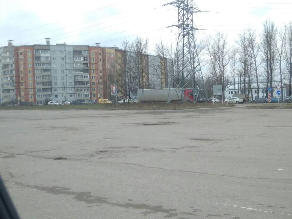 В Смоленске из-за ДТП гигантская пробка на Попова