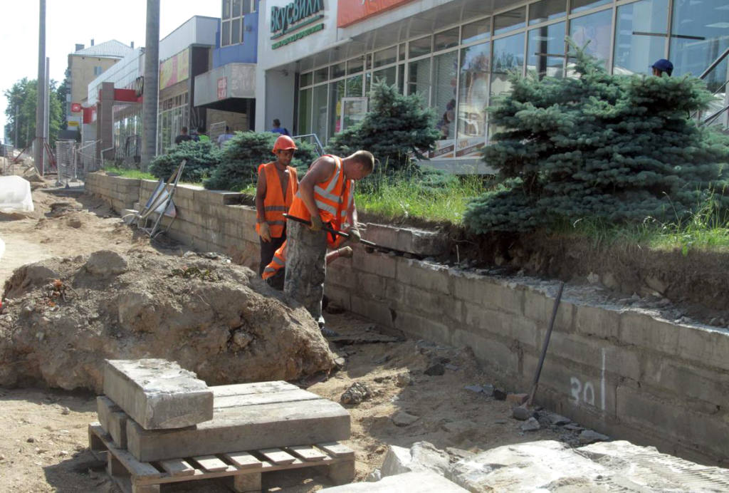 Ремонт улицы Николаева могут закончить раньше срока. Если строителям не будут мешать