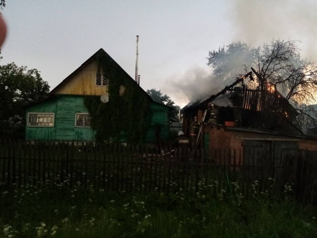 За одни сутки в Смоленской области произошло три серьезных пожара