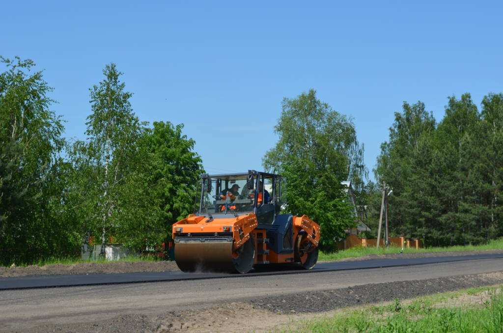 Комфорт и безопасность. В Смоленской области стартовал ремонт пяти региональных дорог