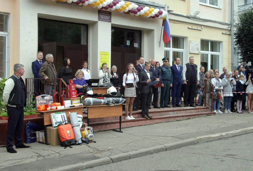 В Смоленске прошёл «пожарный» День знаний