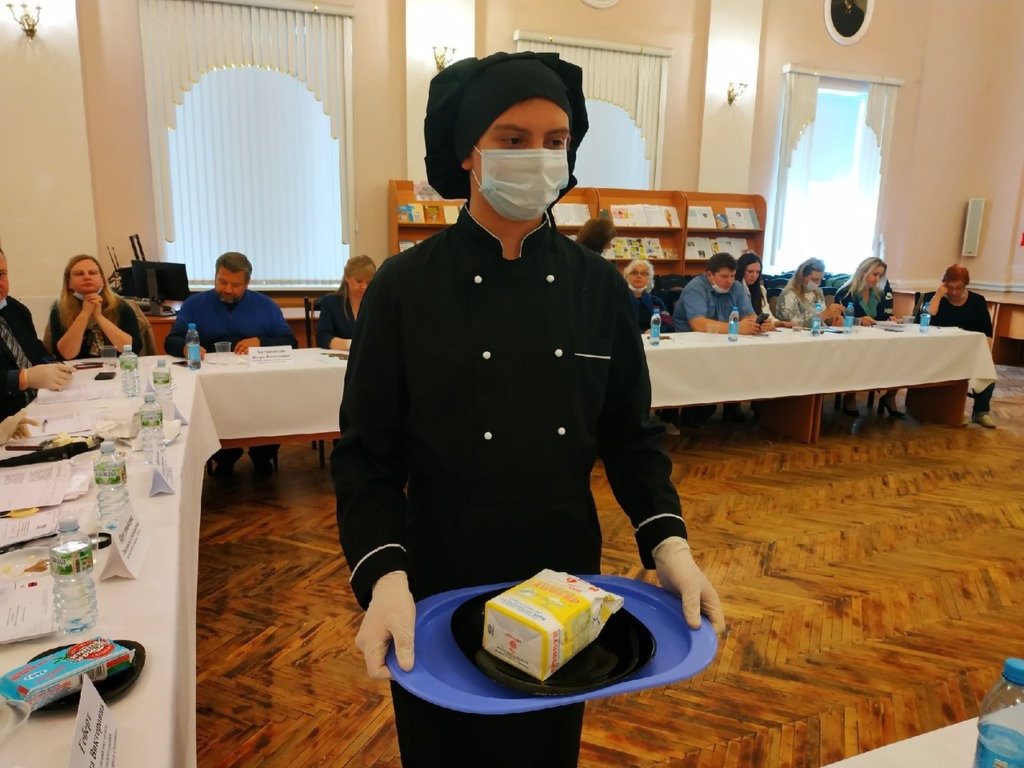 В Смоленске проверили сливочное мороженое и обнаружили фальсификат