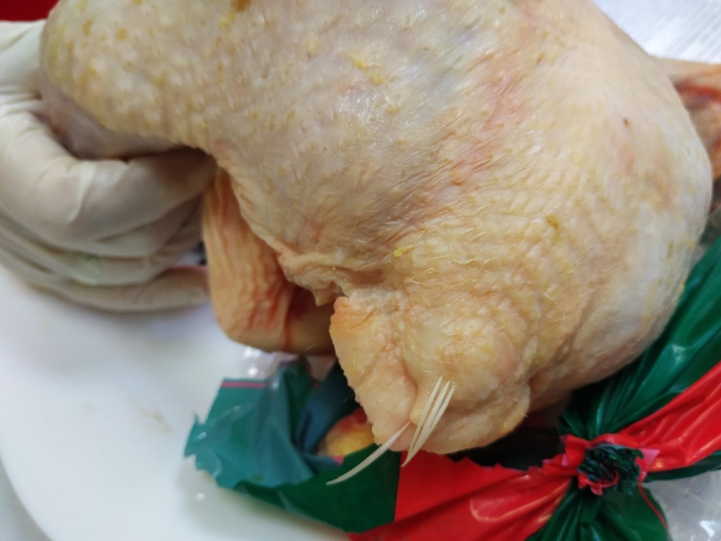 «Кровавые трагедии». Провальная проверка качества цыплят-бройлеров в Смоленске