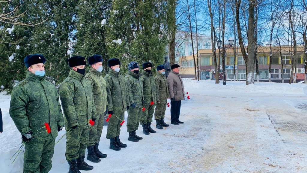 В Смоленске сотрудники УФСБ почтили память воинов-интернационалистов
