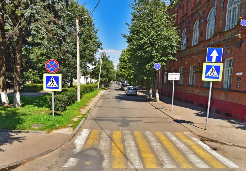 Власти Смоленска заявили о высокой аварийности на пешеходной части улицы Ленина