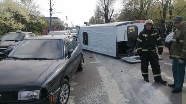 Прокуратура проводит проверку по факту ДТП с маршрутным такси в Смоленске