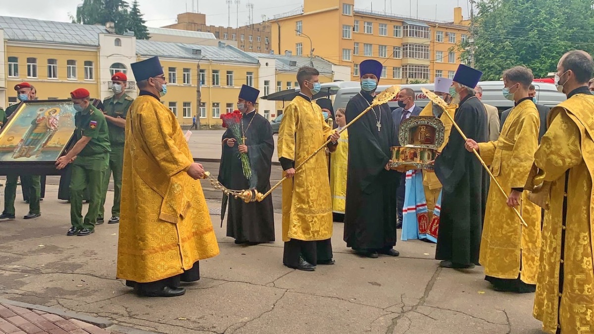 В Смоленск прибыли мощи святого князя Александра Невского