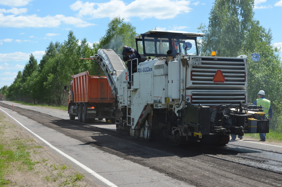 В Смоленском районе начался ремонт двух участков дороги