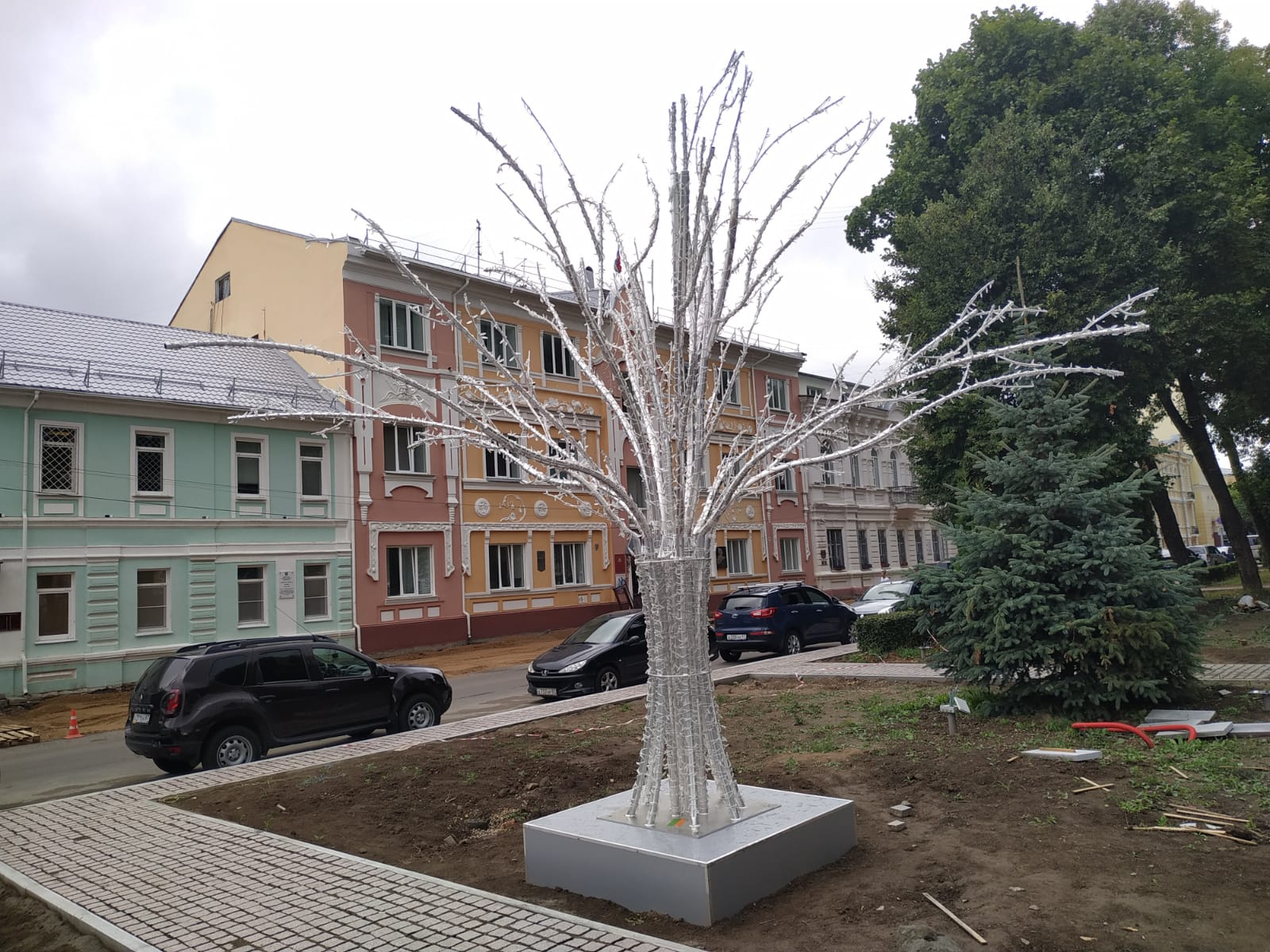 В сквере имени Клименко установят светодиодное дерево
