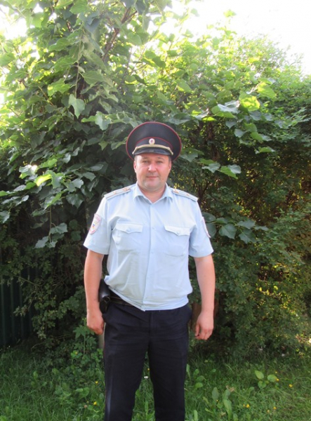 Гагаринские полицейские разыскали пропавшую девочку