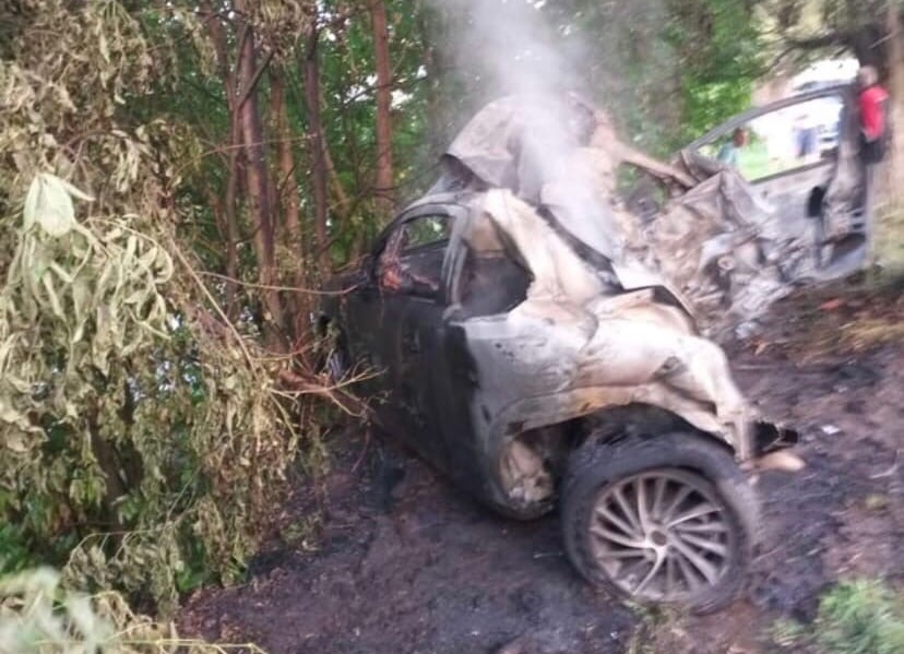 В Смоленской области авто попало в ДТП и загорелось