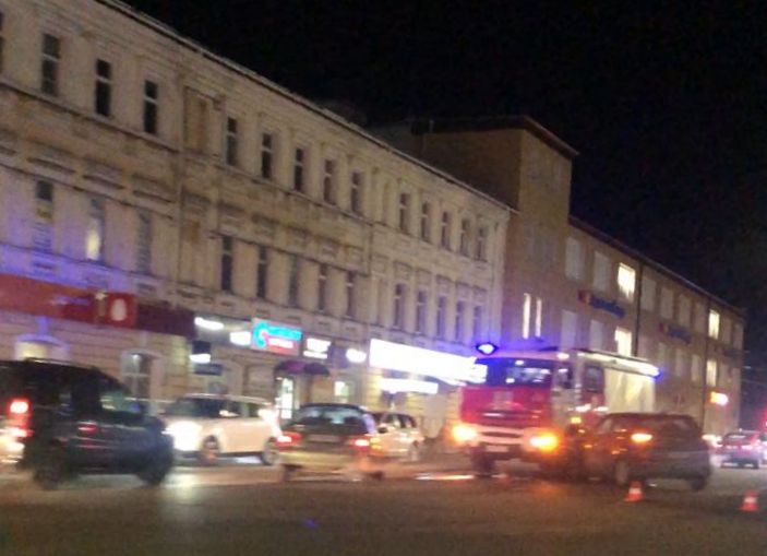 В Сети появилось видео жесткой аварии с пожарной машиной в Смоленске