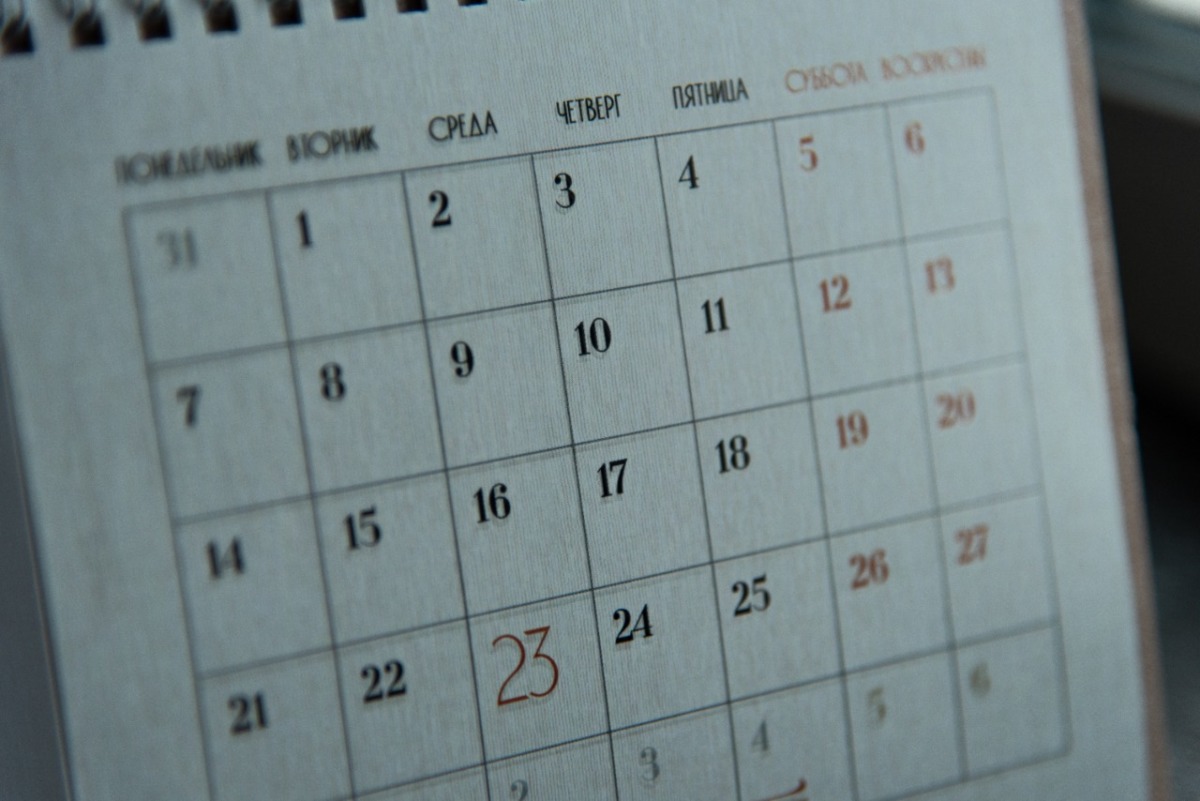 календарь, выходные, неделя, гороскоп, 23