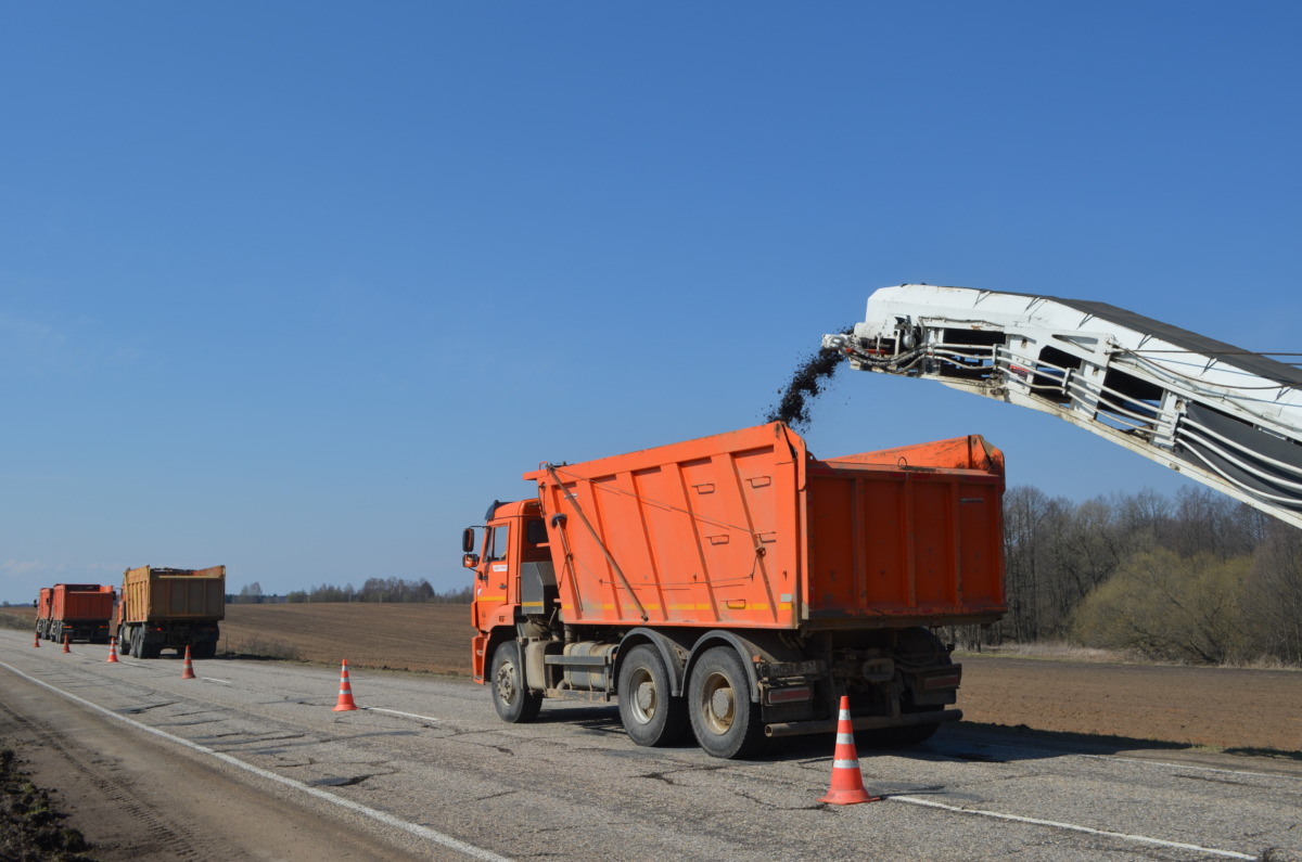 В Смоленской области начался ремонт дорог по нацпроекту