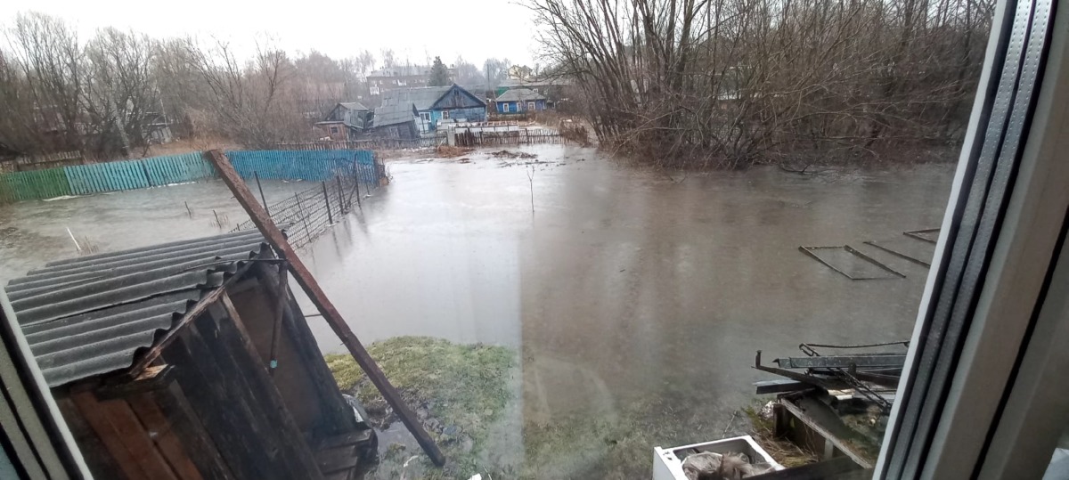 Рославль затопило: Становка и Глазомойка вышли из берегов