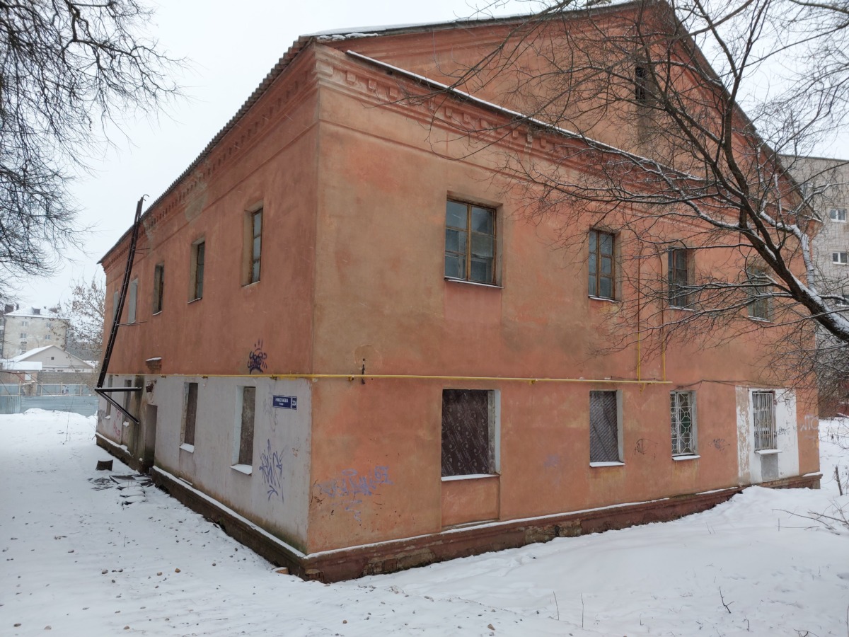 «Война миров»: жильцы смоленской «сталинки» стали камнем преткновения для строительной компании