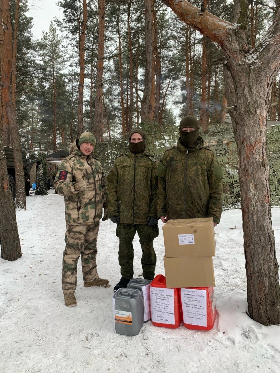 Смоленские волонтеры доставили гуманитарный груз в зону СВО