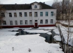 В Сафонове «Водоканал» утопил гимназию и офисное здание