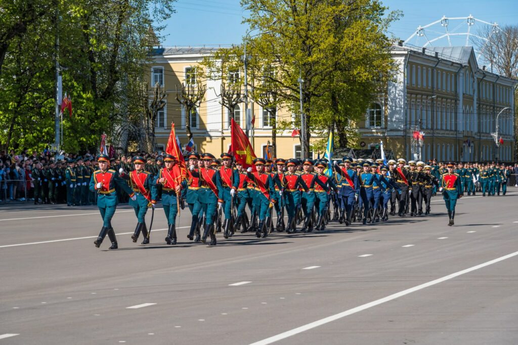 В Смоленске состоялся парад в честь 78-й годовщины Победы
