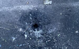 «Попал в асфальт»: подробности атаки беспилотников в Смоленской области