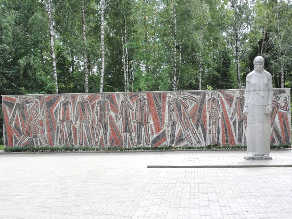 В Смоленске закрыли на ремонт Реадовский парк