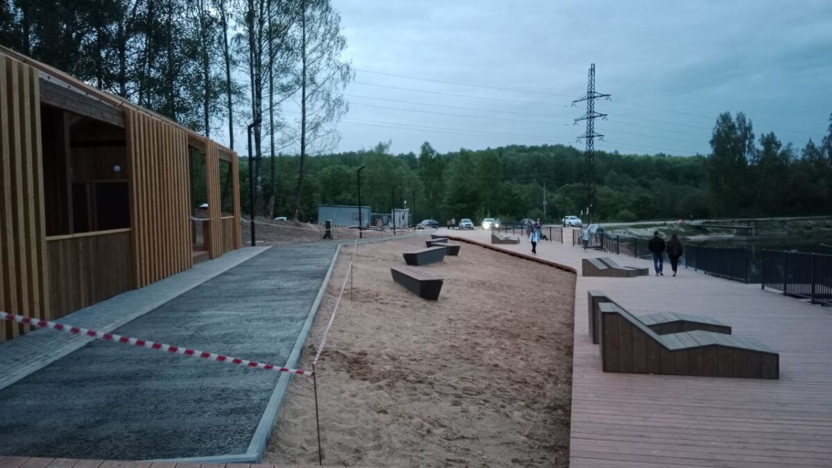 Реадовское озеро пляжная зона пляжной зоны