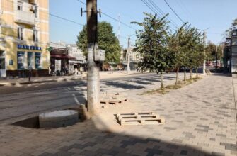 памятного камня