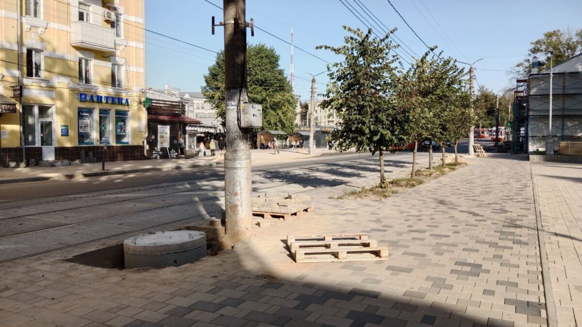 памятного камня