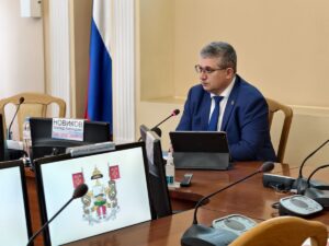 В Смоленске усилят контроль за вывесками на иностранных языках