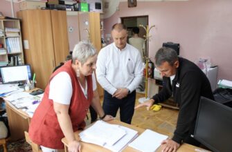 по плаванию