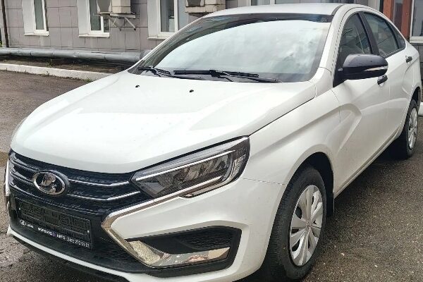 машина автомобиль из-за несчастного случая на производстве