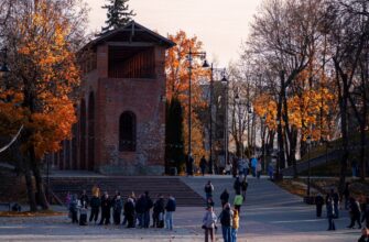 осень, Смоленск, центр, город, парк, улица, крепость, стена, крепостная, прясла, башня